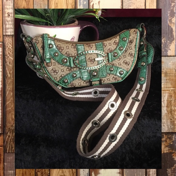 Guess Handbags - *GUESS* Y2K Mini bag. Authentic. Lucca RH702307